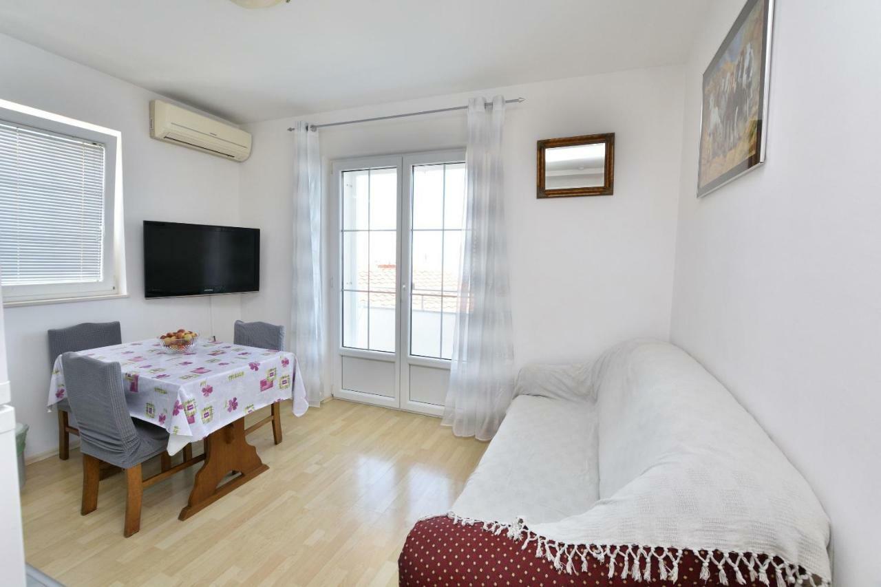 Apartments Brico Primošten Extérieur photo