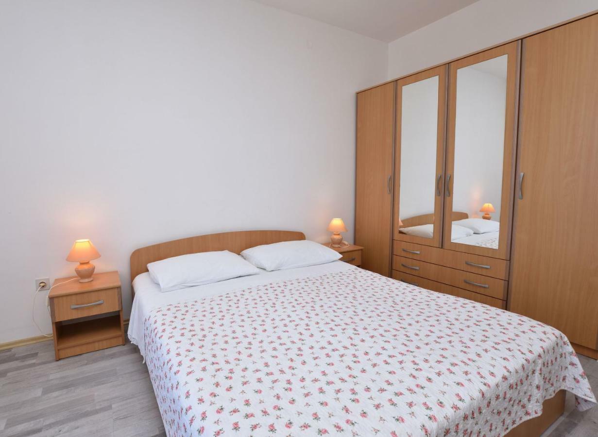 Apartments Brico Primošten Extérieur photo