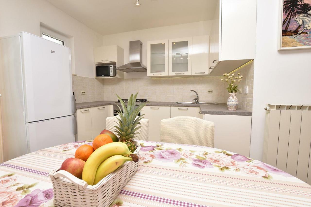 Apartments Brico Primošten Extérieur photo