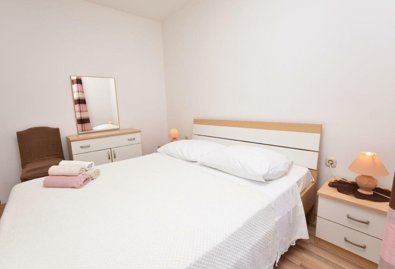 Apartments Brico Primošten Extérieur photo