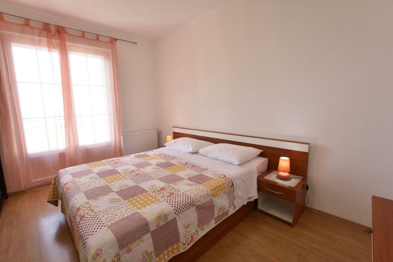 Apartments Brico Primošten Extérieur photo